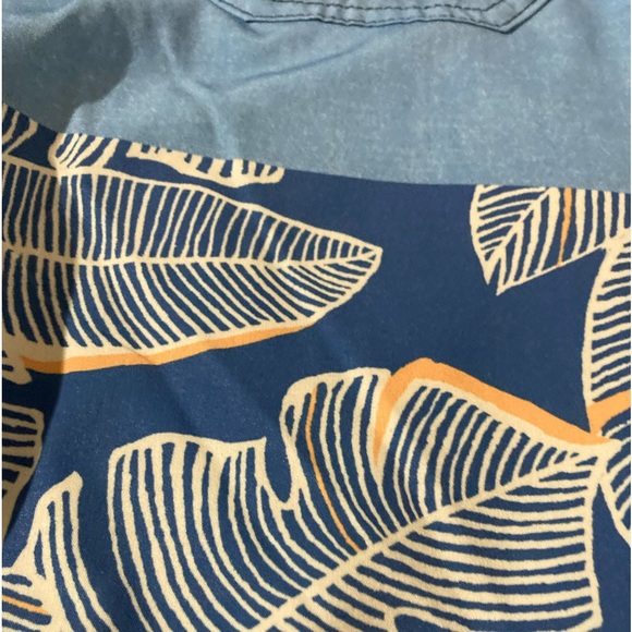 🏄🏼‍♂️Abercrombie Boys Swim Trunks  Size: 7/8 Color: Light Blue Pattern - Picture 14 of 15